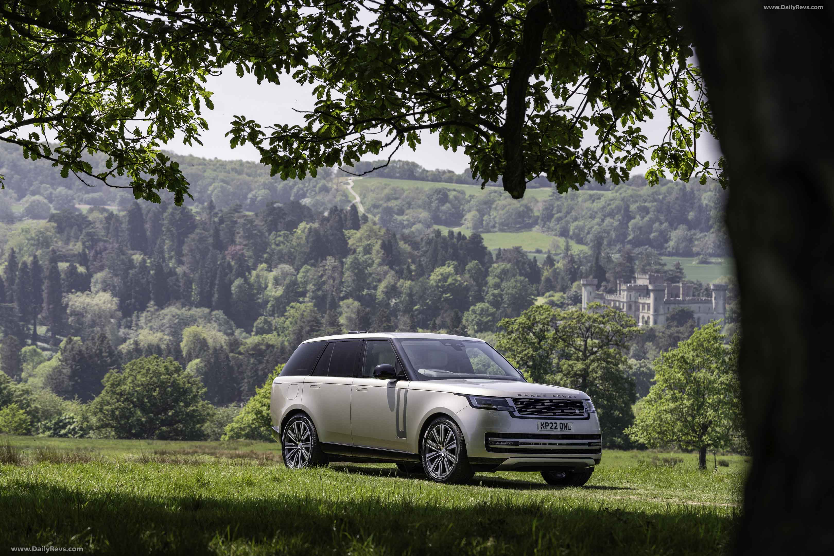 2022 Land Rover Range Rover Batumi Gold Stunning HD Photos, Videos